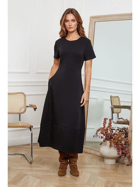 Joséfine Sukienka "Lioris" w kolorze czarnym rozmiar: M. Czarne sukienki Joséfine, na co dzień, m, bez wzorów, bez kołnierzyka, bez ramiączek, maxi, proste. Za 204,96 zł.