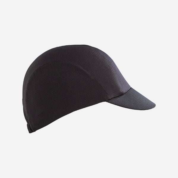 CZAPKA Z DASZKIEM NA ROWER ROADR 500 FRESH. Czarne czapki VAN RYSEL, bez wzorów, z materiału. Za 44,99 zł.