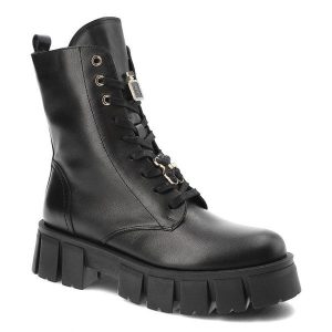 Czarne Botki CheBello Modne Skórzane Buty Damskie. Czarne botki CheBello, na jesień, bez wzorów, ze skóry, bez obcasa, bez zapięcia. Za 469,00 zł.
