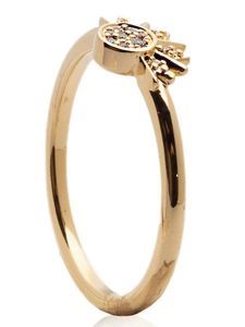 Pandora Pozłacany pierścionek z cyrkoniami rozmiar: 50. Żółte pierścionki Pandora, z cyrkonią, pozłacane. Za 217,99 zł.