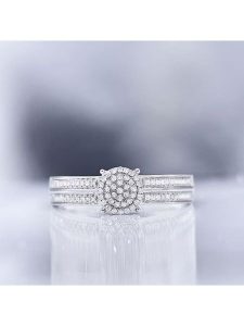 DIAMOND & CO Złoty pierścionek "Toi que j'aime" z diamentami rozmiar: 54. Szare pierścionki Diamond & Co, z diamentem, złote. Za 2 609,99 zł.