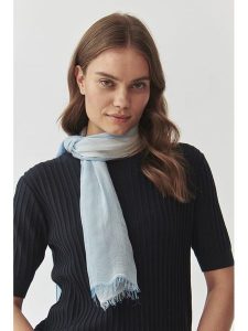 TATUUM Szal w kolorze błękitnym - 200 x 85 cm rozmiar: onesize. Niebieskie szaliki Tatuum, bez wzorów, z materiału. Za 39,99 zł.