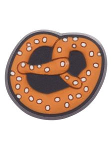 Crocs Przypinka "Pretzel" w kolorze jasnobrązowym na buty rozmiar: onesize. Brązowe kapcie Crocs, bez wzorów, z materiału. Za 10,89 zł.