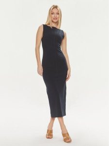 ViCOLO Sukienka codzienna TB0109 Granatowy Slim Fit. Niebieskie sukienki ViCOLO, na co dzień, s, bez wzorów, z syntetyku, bez kołnierzyka, bez ramiączek, proste. Za 399,99 zł.
