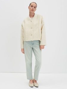 Someday Kurtka pluszowa "Nisabel" w kolorze kremowym rozmiar: 40. Brązowe kurtki someday., bez wzorów, z wełny, bez kaptura. Za 243,27 zł.