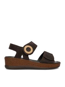 Go Soft Sandały CEO-WI16-ALIA-02 Brązowy. Brązowe sandały Go Soft, bez wzorów, ze skóry, bez obcasa, na koturnie, bez zapięcia. Za 169,99 zł.