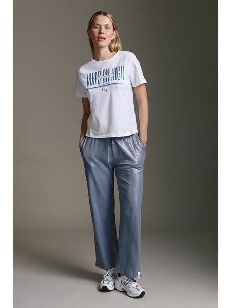 Cotton Candy Koszulka w kolorze białym rozmiar: M. Białe bluzki Cotton Candy, m, bez wzorów, bez kołnierzyka, bez ramiączek. Za 95,92 zł.