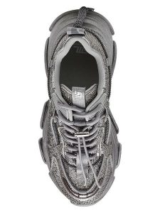 Steve Madden Sneakersy w kolorze srebrnym rozmiar: 41. Szare trampki Steve Madden, bez wzorów, bez zapięcia. Za 293,45 zł.