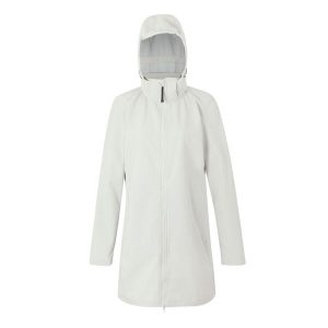 Kurtka Softshellowa Damska Carisbrooke. Białe kurtki Regatta, xs, bez wzorów, bez kaptura. Za 145,99 zł.