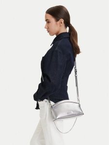 MICHAEL Michael Kors Torebka 30S6S13C5M Srebrny. Szare torebki klasyczne MICHAEL Michael Kors, bez wzorów, ze skóry, bez dodatków. Za 631,99 zł.