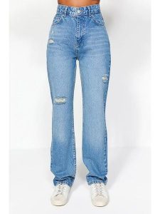 Trendyol Dżinsy - Comfort fit - w kolorze błękitnym rozmiar: 42. Niebieskie jeansy Trendyol, bez wzorów, z bawełny, z podwyższonym stanem. Za 105,38 zł.
