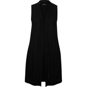 Kamizelka shirtowa z wiskozy. Czarne kamizelki bonprix, bez wzorów, z wiskozy, bez kołnierzyka, bez ramiączek, bez kaptura. Za 67,99 zł.