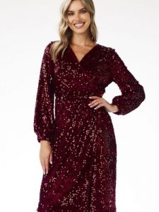 Sukienka Model A699 Claret - awama. Sukienki Awama, na imprezę, l, bez wzorów, z weluru, bez kołnierzyka, plus size, bez ramiączek, midi, dopasowane. Za 563,97 zł.