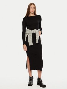 Brave Soul Sukienka codzienna LDRJ-624CAMILA Czarny Regular Fit. Czarne kombinezony Brave Soul, xl, bez wzorów, z bawełny, bez kołnierzyka, bez ramiączek. Za 119,99 zł.