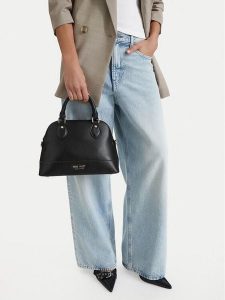 Nine West Torebka CEO-OPAL DREAM-LDA9210 Czarny. Czarne kuferki Nine West, bez wzorów, ze skóry, bez dodatków. Za 249,99 zł.
