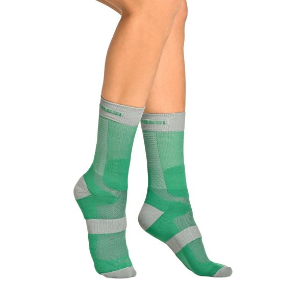 Skarpetki Sportowe Unisex Nessi Sportswear Trail X Termoaktywne. Szare skarpetki NESSI SPORTSWEAR, bez wzorów. Za 69,99 zł.