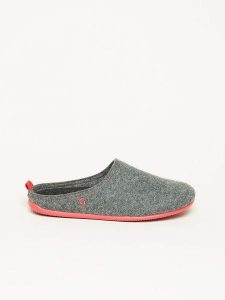 Kitz-pichler Kapcie w kolorze szarym rozmiar: 36. Szare kapcie Kitz-Pichler, bez wzorów. Za 152,99 zł.