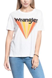 T-SHIRT DAMSKI WRANGLER BOYFRIEND TEE OFFWHITE W7019EA02 112130896. T-shirty Wrangler, xs, bez wzorów, bez kołnierzyka, bez ramiączek. W wyprzedaży za 39,99 zł.