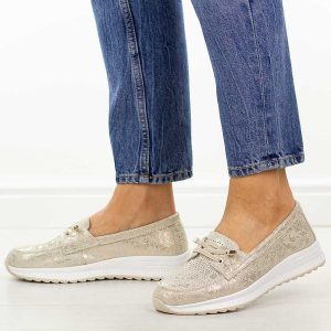 Złote ażurowe skórzane półbuty damskie Filippo Dp7651/26. Żółte półbuty Filippo, na jesień, w ażurowe wzory, z jeansu, z okrągłym noskiem, bez obcasa, na płaskiej podeszwie, bez zapięcia. Za 219,00 zł.