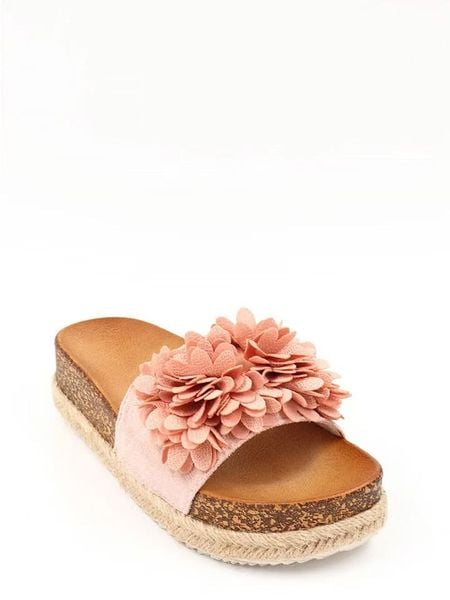 Viagiulia Klapki w kolorze jasnoróżowym rozmiar: 41. Różowe klapki Viagiulia, z aplikacjami, z otwartym noskiem, bez obcasa, na platformie. Za 52,42 zł.