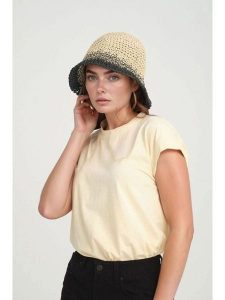 Lucky Bees Kapelusz przeciwsłoneczny w kolorze kremowo-czarnym rozmiar: onesize. Brązowe kapelusze Lucky Bees, bez wzorów, z materiału. Za 73,99 zł.