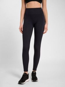 Damskie legginsy Hummel. Czarne legginsy Hummel, bez wzorów, z materiału, z podwyższonym stanem. Za 219,80 zł.