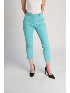 Marks & Spencer Spodnie chino w kolorze turkusowym rozmiar: 40. Niebieskie chinosy Marks & Spencer, bez wzorów, z podwyższonym stanem. Za 62,03 zł.