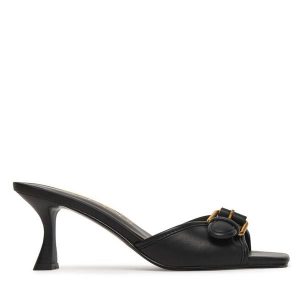 Klapki Guess. Czarne klapki Guess, z aplikacjami, bez obcasa. Za 407,99 zł.