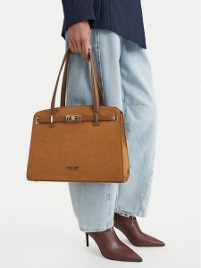 Nine West Torebka CEO-MODERN GRACE-LDA9516 Brązowy jasny. Brązowe torebki klasyczne Nine West, bez wzorów, z materiału, bez dodatków. Za 279,99 zł.