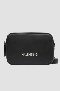 VALENTINO Czarna damska torebka Zero Re. Czarne listonoszki Valentino by Mario Valentino, bez wzorów, ze skóry ekologicznej, bez dodatków. W wyprzedaży za 302,99 zł.