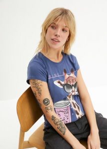 T-shirt z czystej bawełny. Niebieskie t-shirty bonprix, bez wzorów, z bawełny, bez kołnierzyka, bez ramiączek. Za 64,99 zł.
