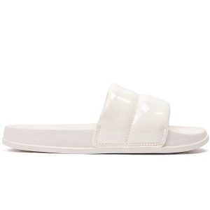 Klapki damskie New Balance SWP200W3 – beżowe. Brązowe klapki New Balance, bez wzorów, bez obcasa. Za 69,99 zł.
