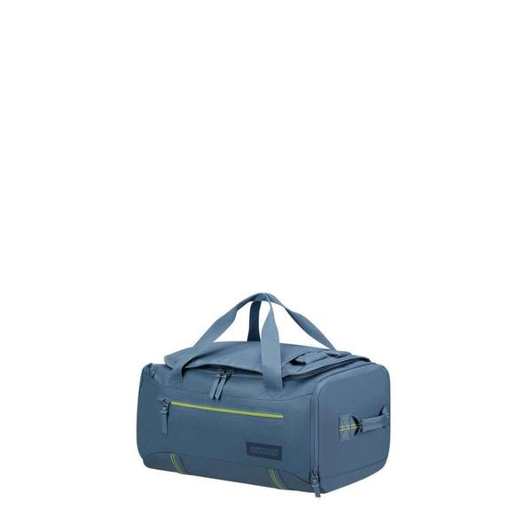 Torba podróżna American Tourister Duffle S 4. Niebieskie torby podróżne i sportowe AMERICAN TOURISTER, bez wzorów. Za 299,99 zł.