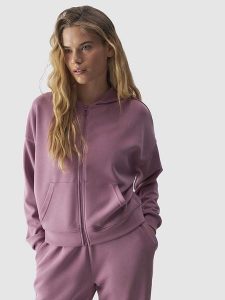 4F Bluza w kolorze fioletowym rozmiar: S. Różowe bluzy 4f, s, bez wzorów, bez kaptura. Za 114,17 zł.