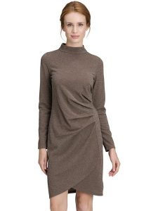 Betty Barclay Sukienka w kolorze brązowym rozmiar: 42. Brązowe sukienki Betty Barclay, bez wzorów, bez kołnierzyka, bez ramiączek, mini. Za 194,95 zł.