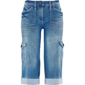 Dżinsy bojówki mid waist, ze stretchem. Niebieskie jeansy bonprix, bez wzorów, z jeansu. Za 127,99 zł.