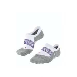 Niewidoczne skarpetki damskie Falke RU4 Endurance Cool. Białe skarpetki Falke, bez wzorów. Za 143,00 zł.