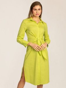 APART Sukienka w kolorze limonkowym rozmiar: 44. Zielone sukienki Apart, na co dzień, bez wzorów, z tkaniny, bez kołnierzyka, bez ramiączek, midi, proste. Za 143,99 zł.
