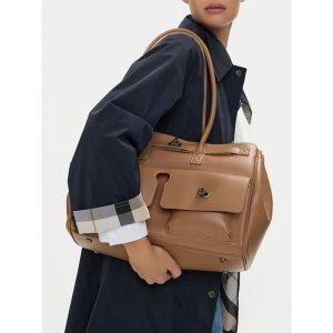 Torebka GINO ROSSI. Brązowe shopper bag Gino Rossi, bez wzorów, bez dodatków. Za 399,99 zł.