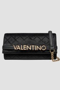 VALENTINO Czarna torebka damska Life Pochette. Czarne torebki klasyczne Valentino by Mario Valentino, bez wzorów, z weluru, bez dodatków. W wyprzedaży za 301,99 zł.