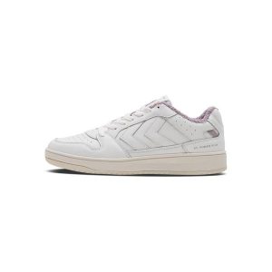 Trenerzy damscy Hummel St. Power Play Retro. Białe buty sportowe Hummel, bez wzorów, bez zapięcia. W wyprzedaży za 228,00 zł.
