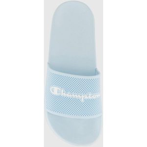 Klapki damskie Champion DTN21 Slide. Niebieskie klapki Champion, bez wzorów, bez obcasa. Za 75,00 zł.