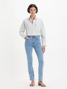 Levi´s Dżinsy - Slim fit - w kolorze błękitnym rozmiar: W30/L32. Niebieskie jeansy z aplikacjami, z podwyższonym stanem. Za 236,61 zł.