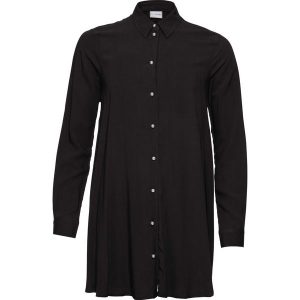 Bluzka z plisą guzikową z perełkami. Białe bluzki bonprix, bez wzorów, eleganckie, bez kołnierzyka, bez ramiączek. Za 114,99 zł.