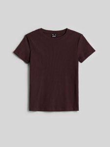 4F T-shirt slim z prążkowanej dzianiny damski - brązowy S. Brązowe t-shirty 4f, s, bez wzorów, z bawełny, bez kołnierzyka, bez ramiączek. Za 49,99 zł.