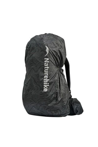 Pokrowiec na plecak Reflective L CNK50PJ010. Czarne plecaki NATUREHIKE. Za 79,99 zł.