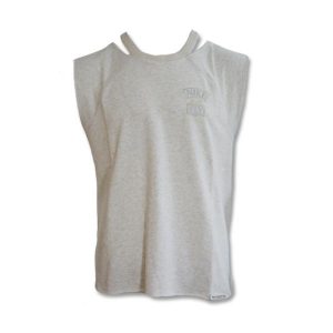 Koszulka Nike Standard Issue Top Wmns. Białe bluzki Nike, s, bez wzorów, sportowe, bez kołnierzyka, bez ramiączek. Za 88,00 zł.