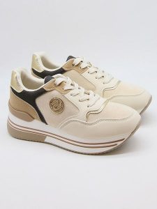 Bellucci Sneakersy w kolorze beżowym rozmiar: 36. Brązowe trampki Bellucci, bez wzorów, bez zapięcia. Za 127,35 zł.