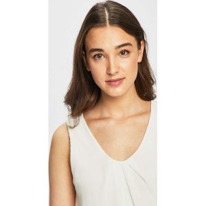 Haily's - Top. Topy marki Haily's. W wyprzedaży za 37,90 zł.