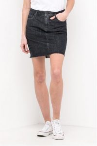 LEE Skirt AV DAMSKA SPÓDNICA JEANSOWA BLACK STONE L38JRGAV 112108233. Czarne spódnice Lee, l, bez wzorów, z jeansu. Za 105,99 zł.